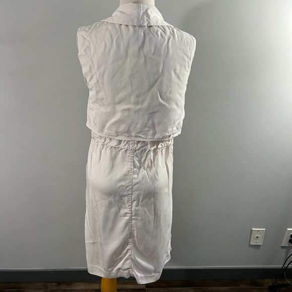 CUPCAKES & CASHMERE Penelope Belted Vest in Cream (S) - Picture 7 of 13